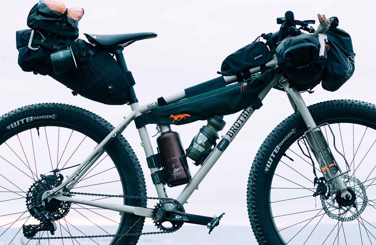 Half-Pack™ Frame Bag Swift Industries Oveja Negra – Pannier