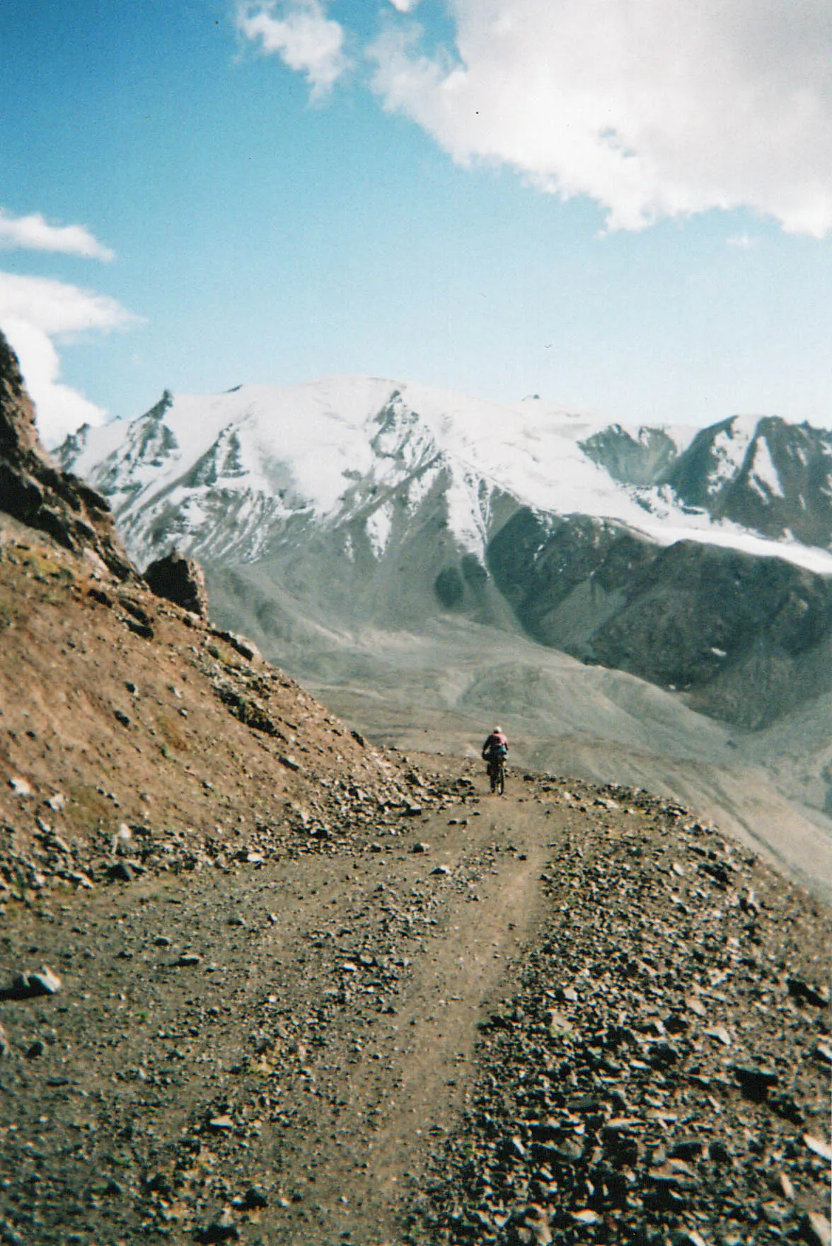 19 MOMENTS // OUR SILK ROAD MOUNTAIN RACE - Pannier